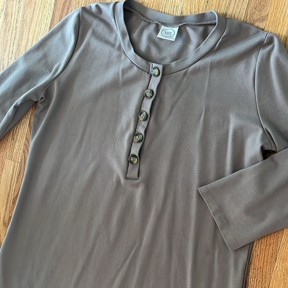 LOU LOU & Company Everyday Dress - Picture 2 of 3